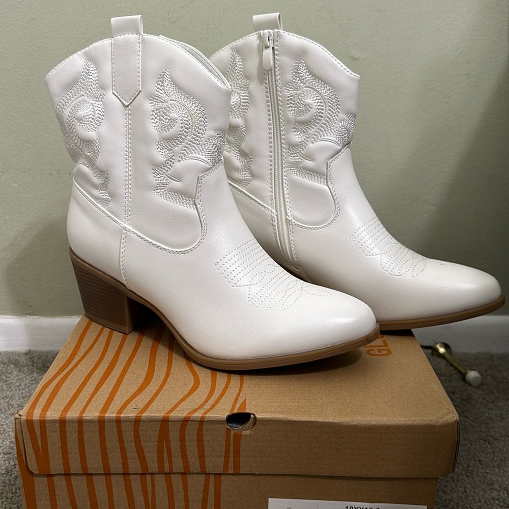 Women’s Cowboy Boots
